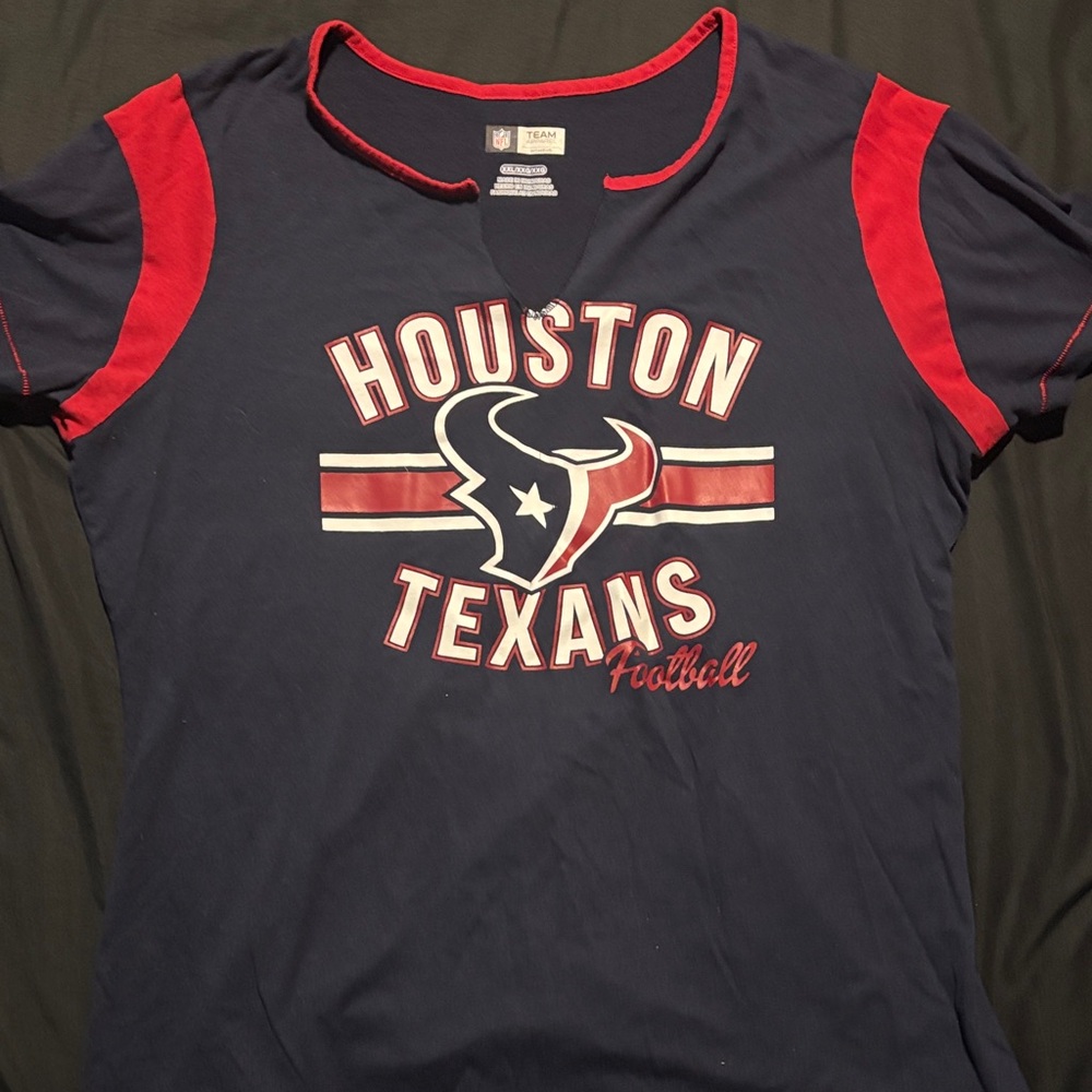 NFL Team Apparel Women's Navy and Red Shirt